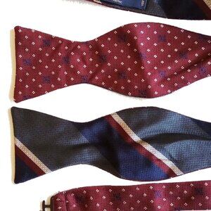 Brooks Brothers 100% Silk Reversible Bow Tie Adjustable Blue Maroon Gray